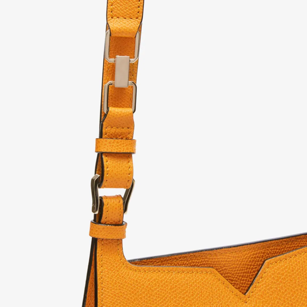 Hobo Weekend Mini Bag