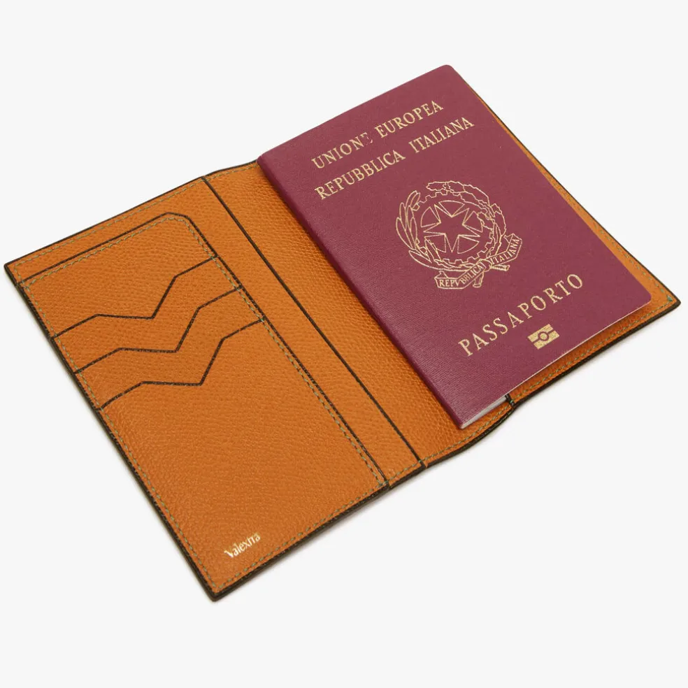Passport Holder 3CC