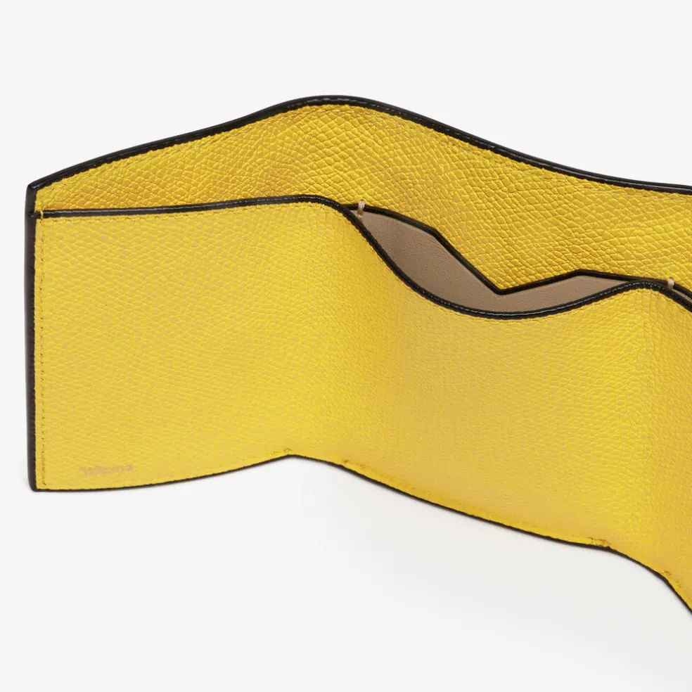 Small Wallet With Coin Holder