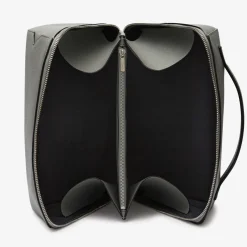 V-line Wash Bag