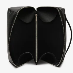 V-line Wash Bag